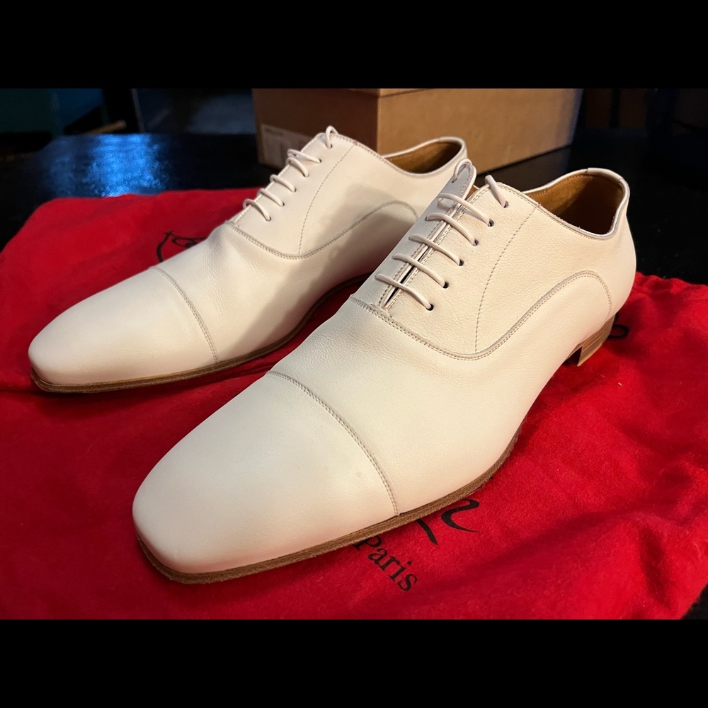 Louboutin men’s lace up flat. Size 43. Worn only once for a carpeted event.